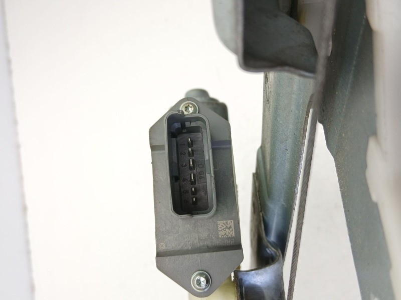 Recambio de elevalunas delantero izquierdo para peugeot 5008 (0u_, 0e_) 1.6 hdi referencia OEM IAM 9682808980  