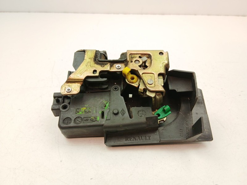 Recambio de cerradura puerta delantera izquierda para renault laguna i (b56_, 556_) 1.8 referencia OEM IAM 7701038407  