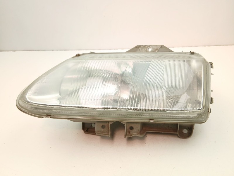 Recambio de faro izquierdo para renault laguna i (b56_, 556_) 1.8 referencia OEM IAM 7700820122  