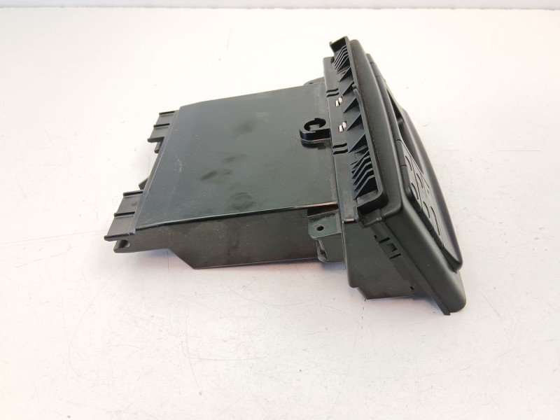 Recambio de mandos calefaccion aire para renault laguna i (b56_, 556_) 1.8 referencia OEM IAM 7700822861  