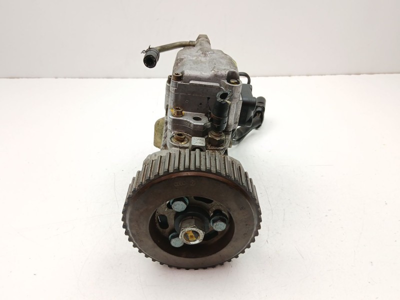 Recambio de bomba inyectora diesel para skoda fabia 1.9 d referencia OEM IAM 038130107B 0460404972 