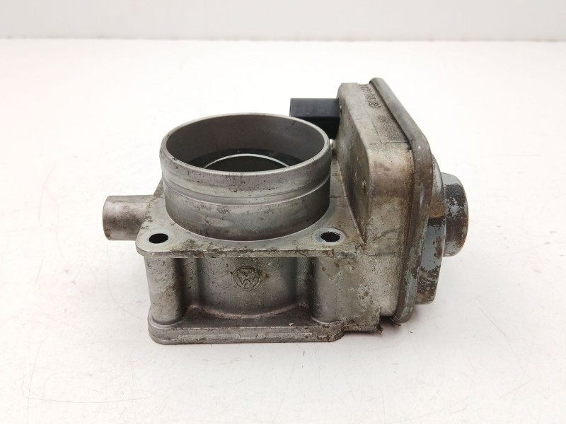 Recambio de caja mariposa para skoda fabia 1.9 d referencia OEM IAM 038128063C  