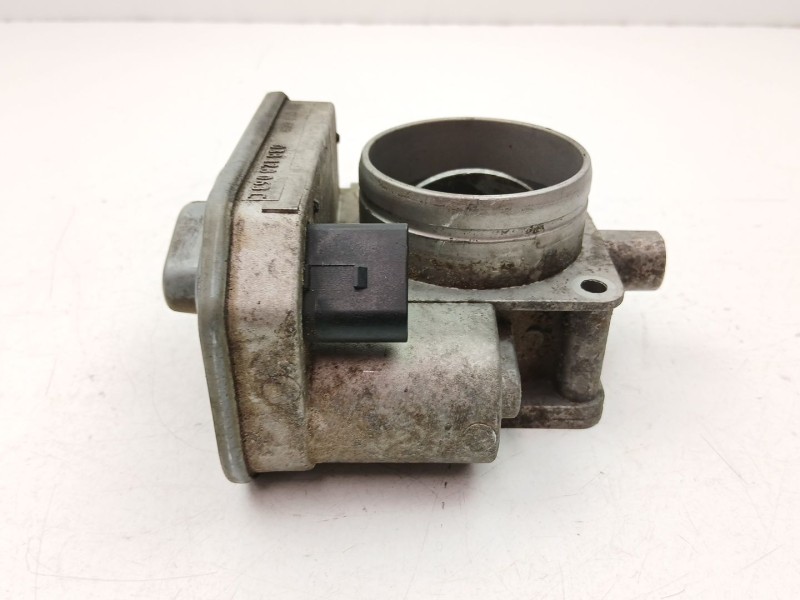 Recambio de caja mariposa para skoda fabia 1.9 d referencia OEM IAM 038128063C  