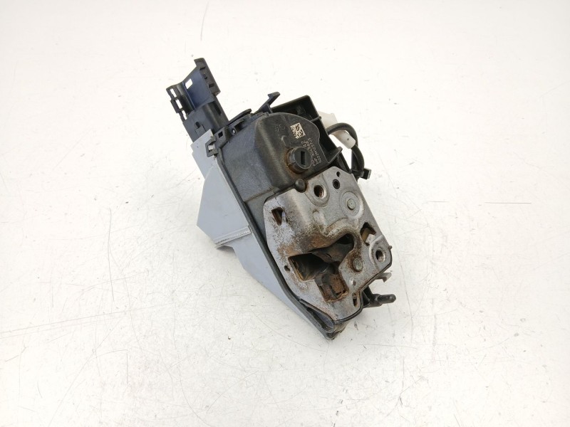 Recambio de cerradura puerta trasera izquierda para peugeot 5008 (0u_, 0e_) 1.6 hdi referencia OEM IAM 9138Y9  