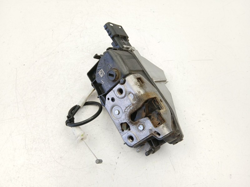 Recambio de cerradura puerta trasera derecha para peugeot 5008 (0u_, 0e_) 1.6 hdi referencia OEM IAM 9137T5  