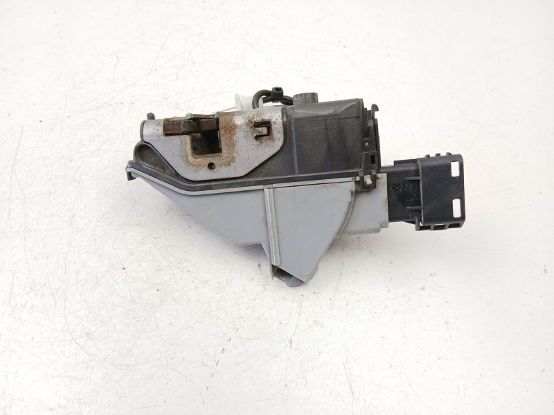 Recambio de cerradura puerta trasera derecha para peugeot 5008 (0u_, 0e_) 1.6 hdi referencia OEM IAM 9137T5  