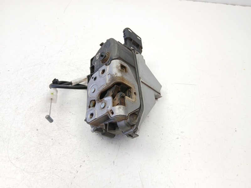 Recambio de cerradura puerta trasera derecha para peugeot 5008 (0u_, 0e_) 1.6 hdi referencia OEM IAM 9137T5  