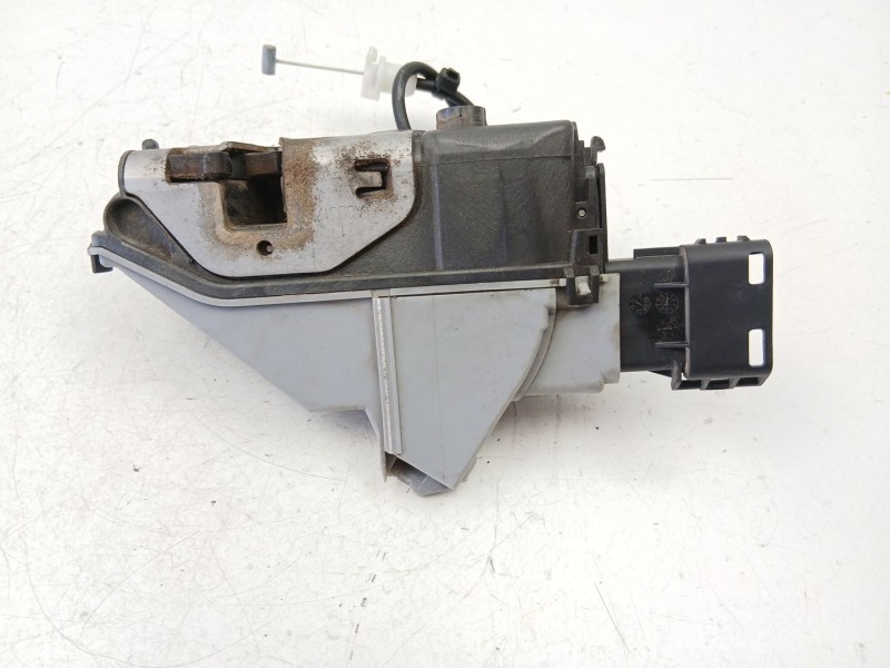 Recambio de cerradura puerta trasera derecha para peugeot 5008 (0u_, 0e_) 1.6 hdi referencia OEM IAM 9137T5  