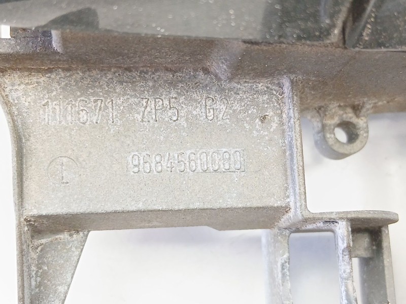 Recambio de manilla trasera izquierda para peugeot 5008 (0u_, 0e_) 1.6 hdi referencia OEM IAM 9684560080  