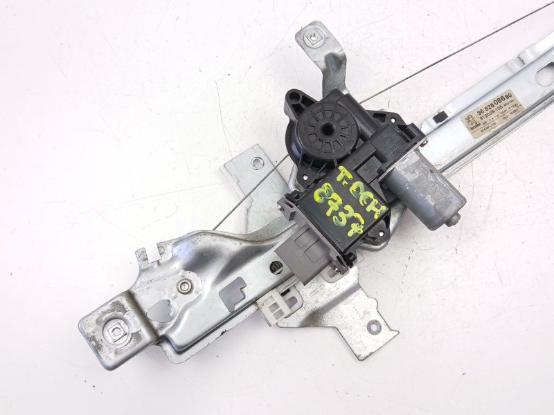 Recambio de elevalunas trasero derecho para peugeot 5008 (0u_, 0e_) 1.6 hdi referencia OEM IAM 9682808680  