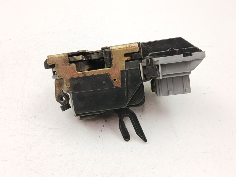 Recambio de cerradura puerta delantera izquierda para citroën xsara (n1) 1.9 d referencia OEM IAM 9135H4  