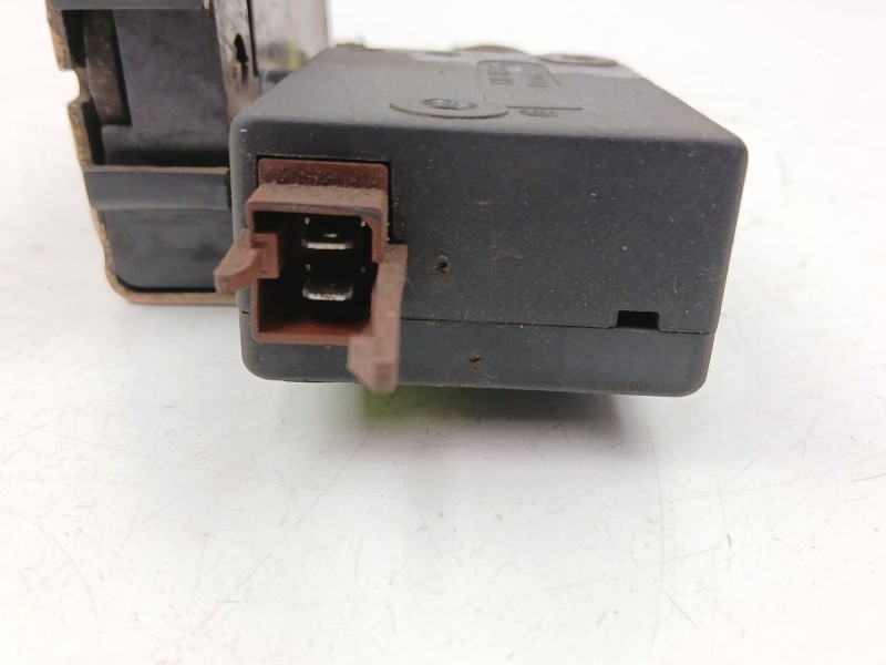 Recambio de cerradura puerta trasera derecha para citroën saxo (s0, s1) 1.5 d referencia OEM IAM 913875  