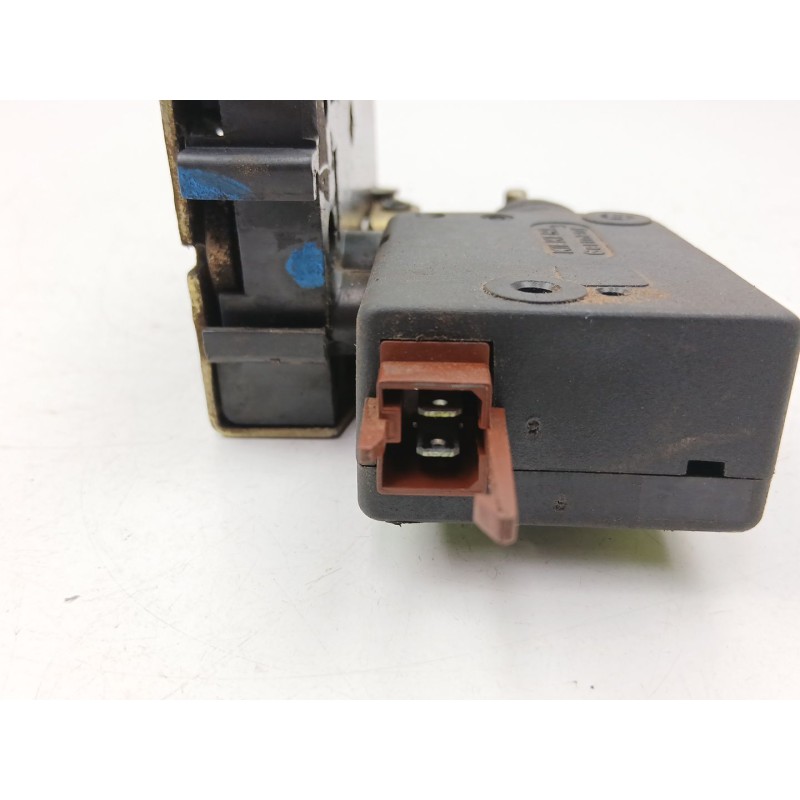 Recambio de cerradura puerta delantera derecha para citroën saxo (s0, s1) 1.5 d referencia OEM IAM 913687  