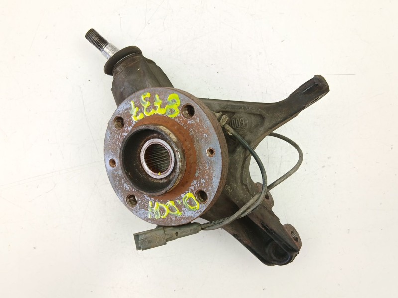 Recambio de mangueta delantera derecha para peugeot 5008 (0u_, 0e_) 1.6 hdi referencia OEM IAM 1606631080  