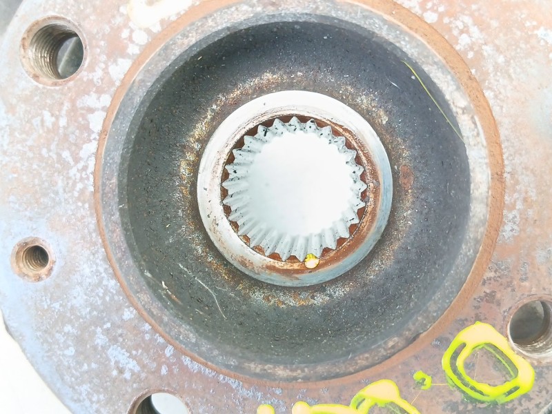 Recambio de mangueta delantera derecha para peugeot 5008 (0u_, 0e_) 1.6 hdi referencia OEM IAM 1606631080  