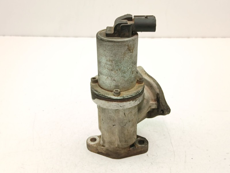 Recambio de valvula egr para hyundai tucson (jm) 2.0 crdi referencia OEM IAM 2841027410  