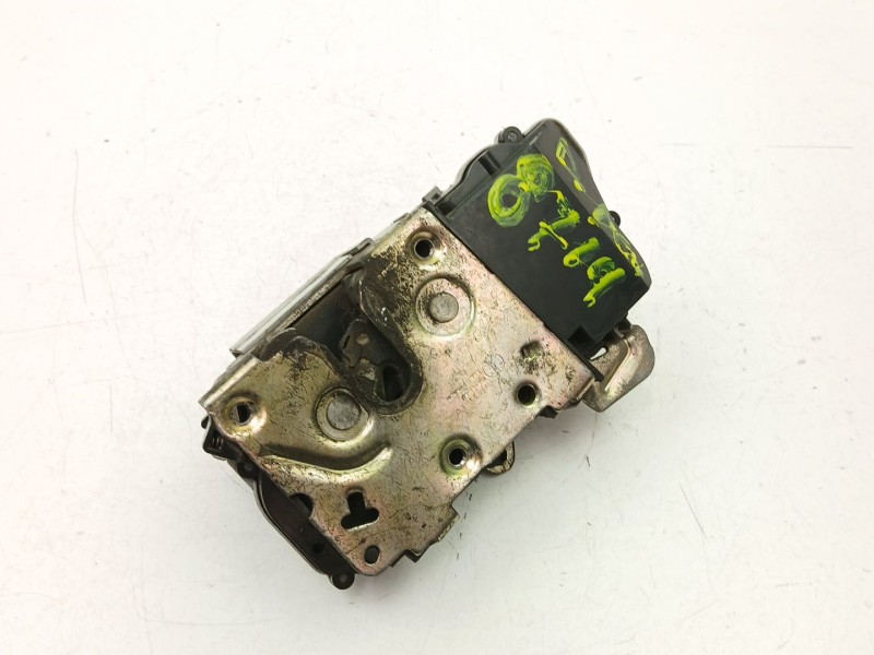 Recambio de cerradura puerta delantera derecha para citroën xsara (n1) 1.9 td referencia OEM IAM 9136J2  