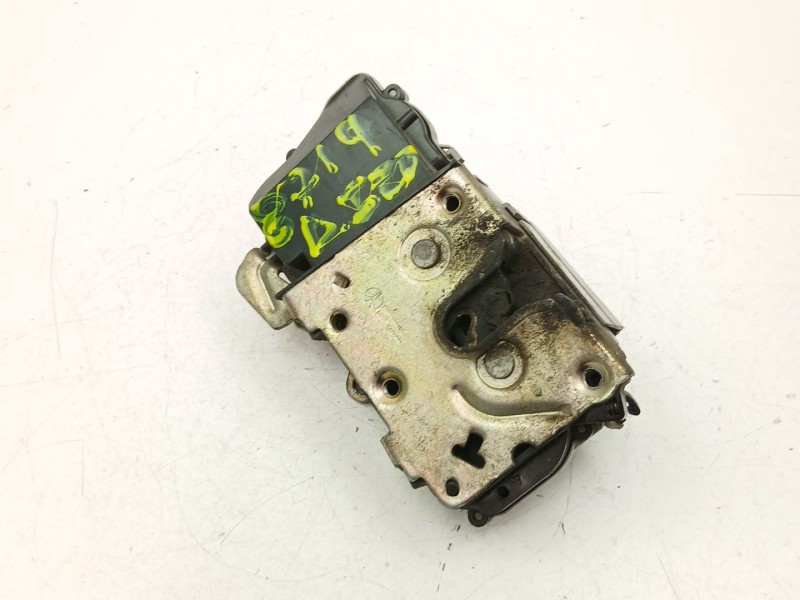 Recambio de cerradura puerta delantera izquierda para citroën xsara (n1) 1.9 td referencia OEM IAM 9135H4  