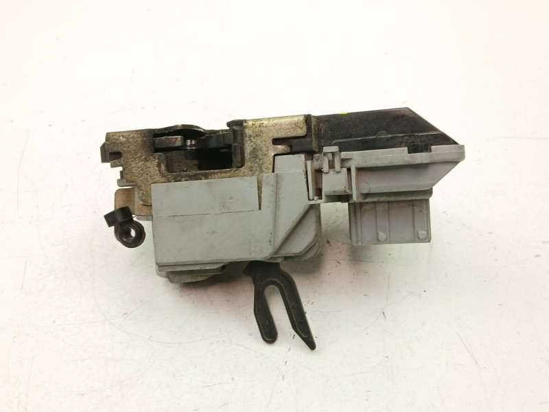 Recambio de cerradura puerta delantera izquierda para citroën xsara (n1) 1.9 td referencia OEM IAM 9135H4  