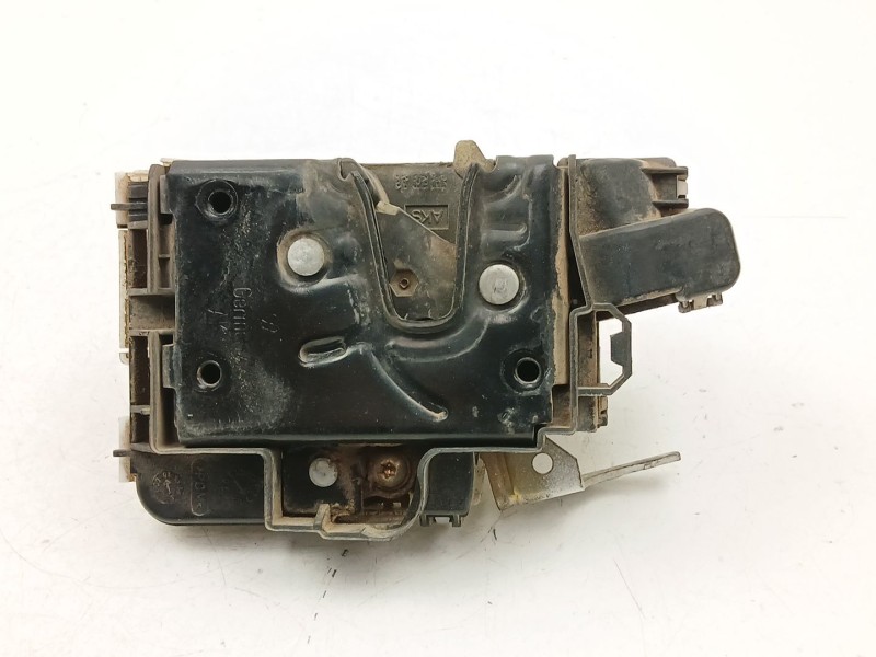 Recambio de cerradura puerta delantera derecha para volkswagen polo (6n2) 1.4 tdi referencia OEM IAM 6N1837016E  
