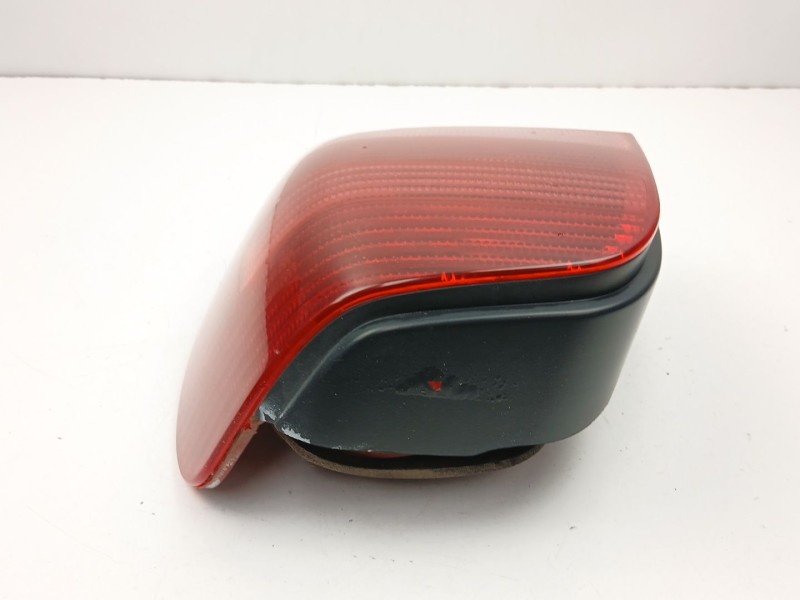 Recambio de piloto trasero derecho para volkswagen polo (6n2) 1.4 tdi referencia OEM IAM 6N0945096H  