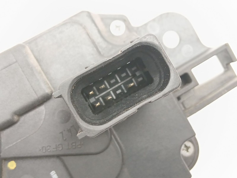 Recambio de cerradura puerta delantera izquierda para opel astra h (a04) 1.7 cdti (l48) referencia OEM IAM 13128111  