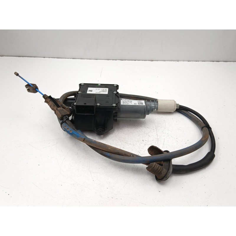 Recambio de freno de mano electrico para peugeot 5008 (0u_, 0e_) 1.6 hdi referencia OEM IAM 9673081580 0204706360 