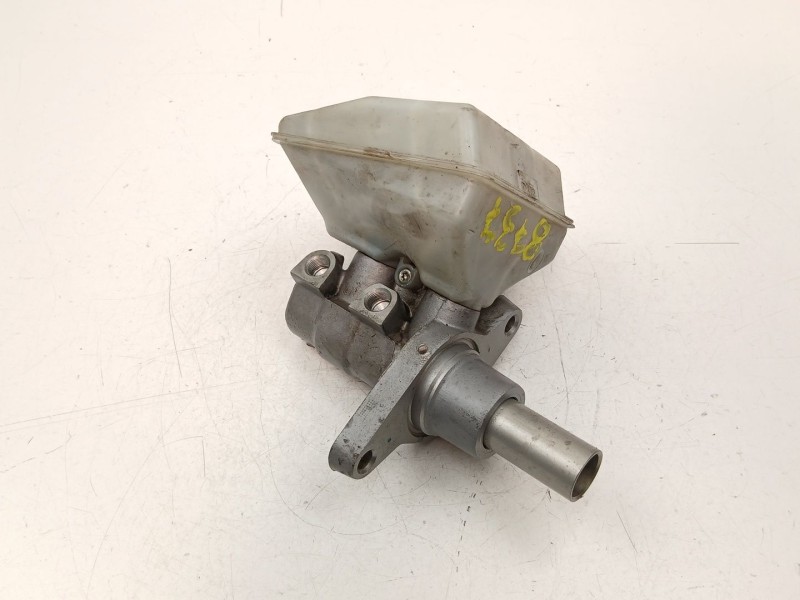 Recambio de bomba de freno para peugeot 5008 (0u_, 0e_) 1.6 hdi referencia OEM IAM 4601T1  