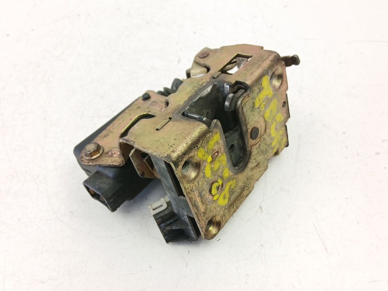 Recambio de cerradura puerta trasera derecha para renault 19 1.4 g referencia OEM IAM 7701031779  