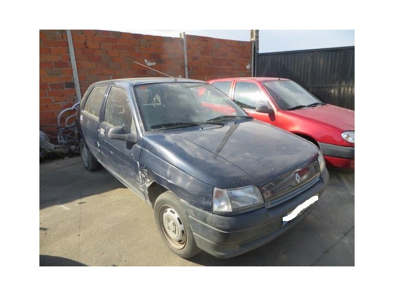 renault clio del año 1992