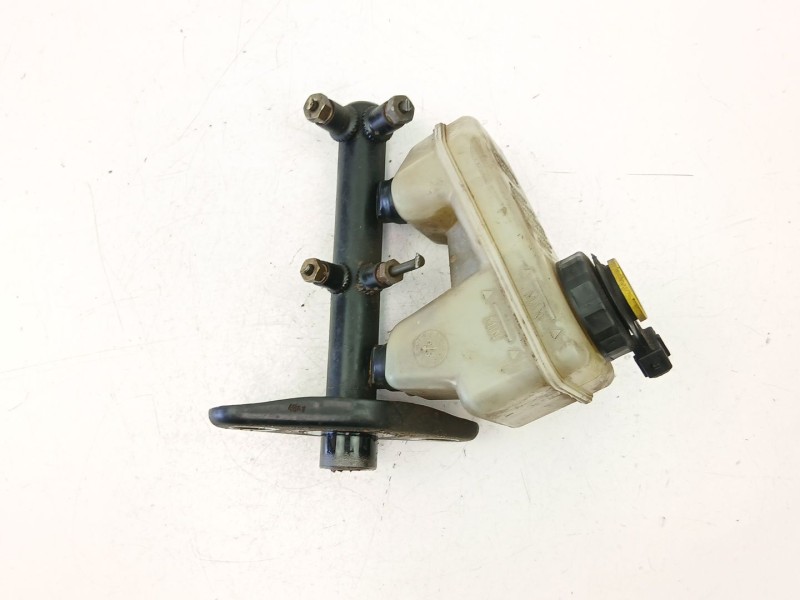 Recambio de bomba de freno para ford fiesta iii (gfj) 1.1 referencia OEM IAM 89FB2140AA  