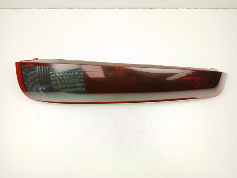 Recambio de piloto trasero derecho para nissan x-trail i (t30) 2.2 di 4x4 referencia OEM IAM 265508H326  