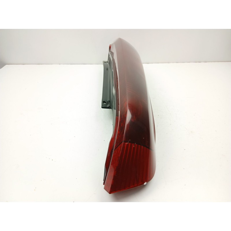 Recambio de piloto trasero izquierdo para nissan x-trail i (t30) 2.2 di 4x4 referencia OEM IAM 265558H326  