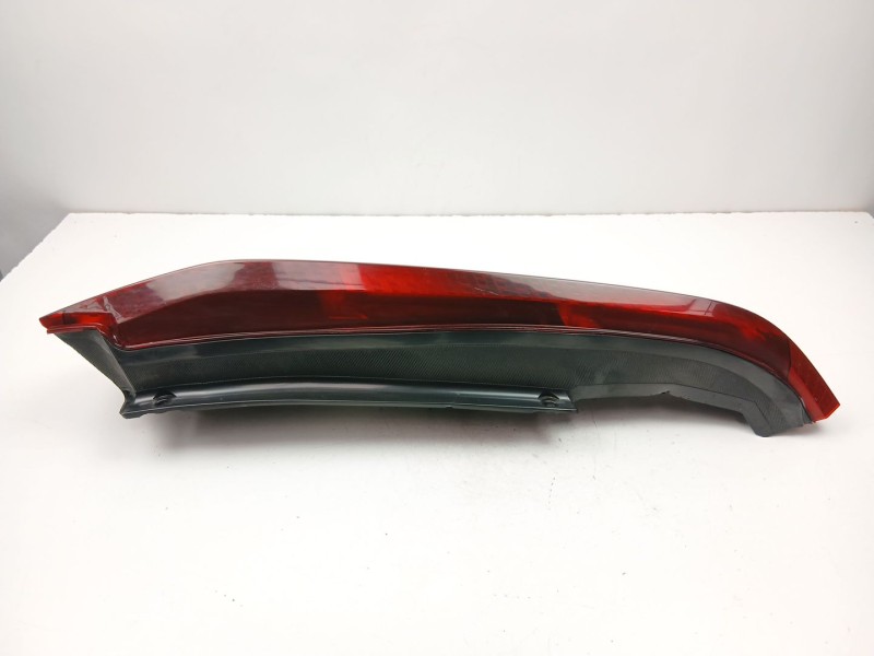 Recambio de piloto trasero izquierdo para nissan x-trail i (t30) 2.2 di 4x4 referencia OEM IAM 265558H326  