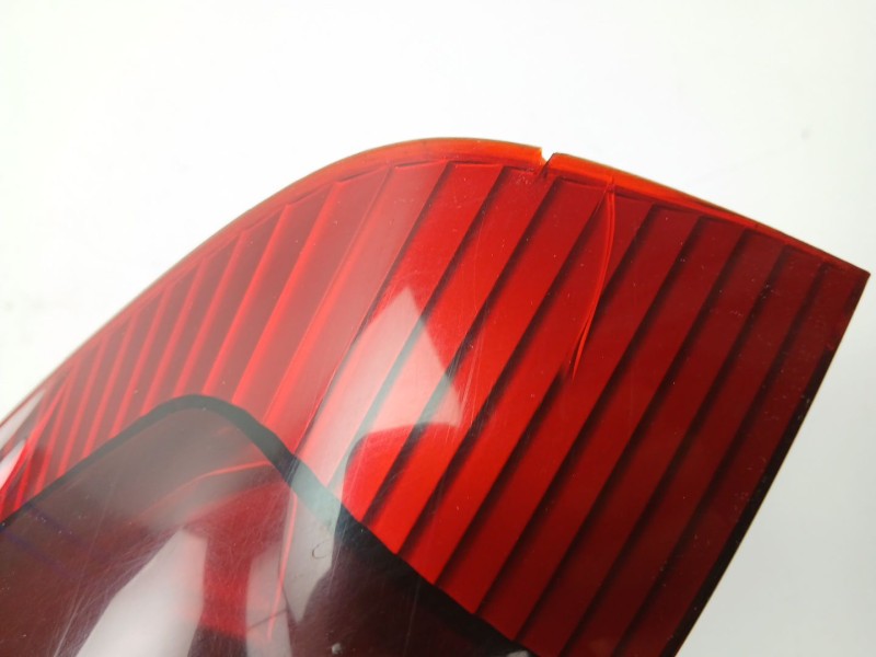 Recambio de piloto trasero izquierdo para nissan x-trail i (t30) 2.2 di 4x4 referencia OEM IAM 265558H326  