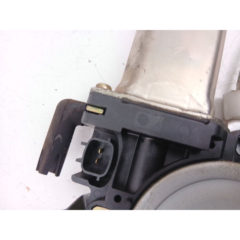 Recambio de elevalunas trasero derecho para nissan x-trail i (t30) 2.2 di 4x4 referencia OEM IAM 827208H300  