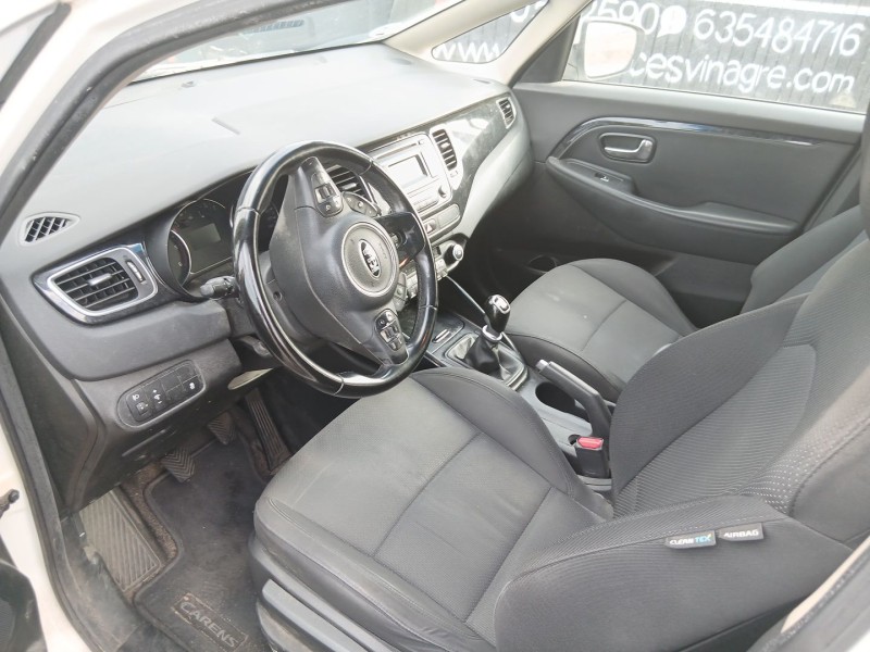 kia carens iv del año 2013
