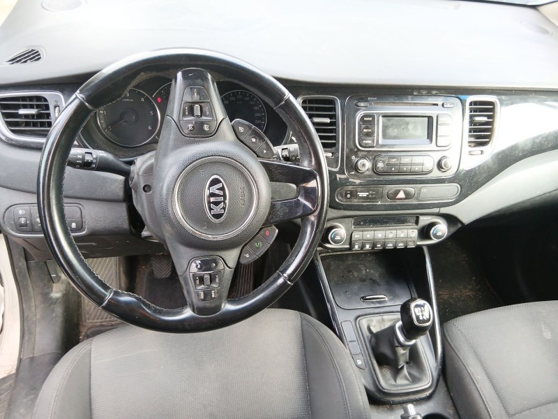 kia carens iv del año 2013