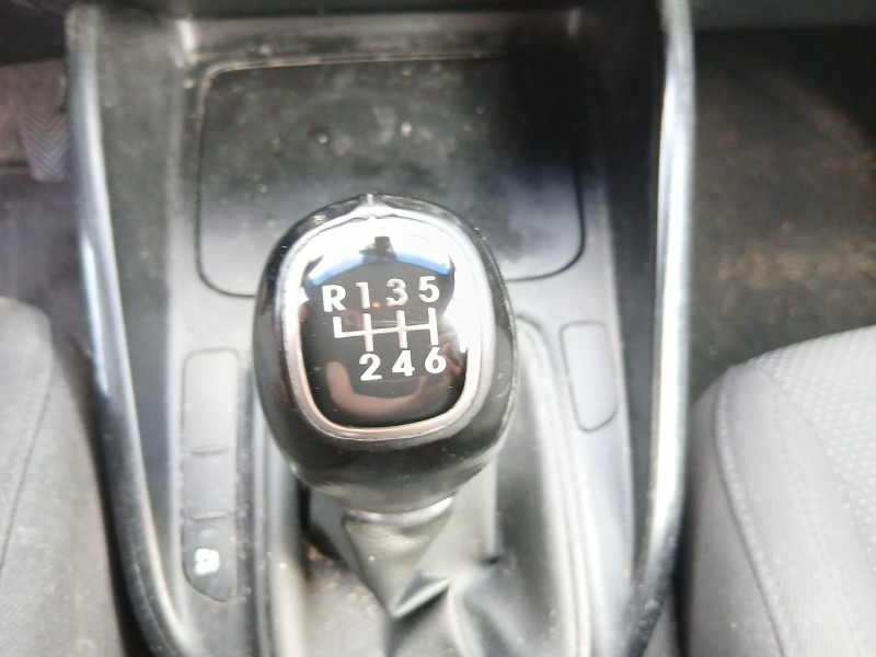 kia carens iv del año 2013