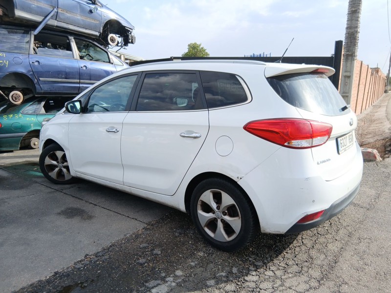 Recambio de carroceria para kia carens iv 1.7 crdi referencia OEM IAM   