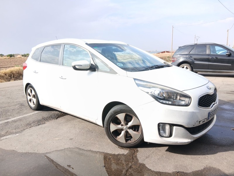 Recambio de carroceria para kia carens iv 1.7 crdi referencia OEM IAM   