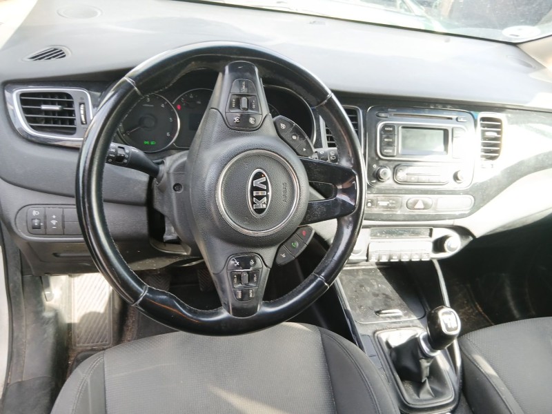 Recambio de carroceria para kia carens iv 1.7 crdi referencia OEM IAM   