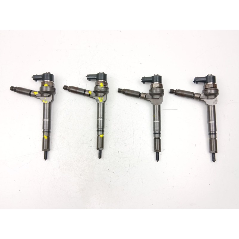 Recambio de inyectores juego para opel astra h (a04) 1.7 cdti (l48) referencia OEM IAM 97363812 0445110175 