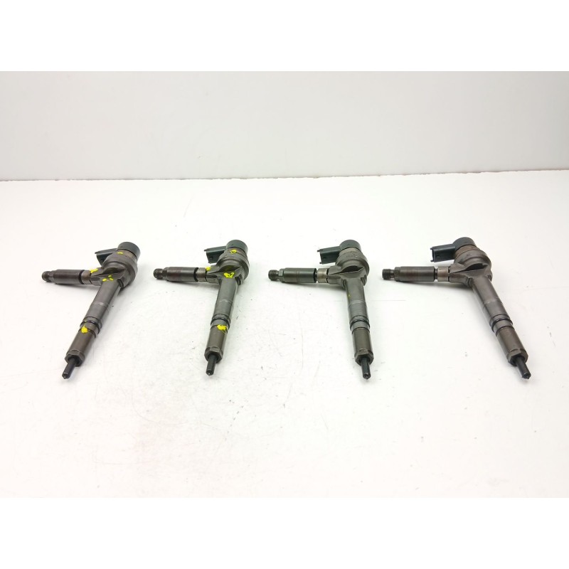Recambio de inyectores juego para opel astra h (a04) 1.7 cdti (l48) referencia OEM IAM 97363812 0445110175 