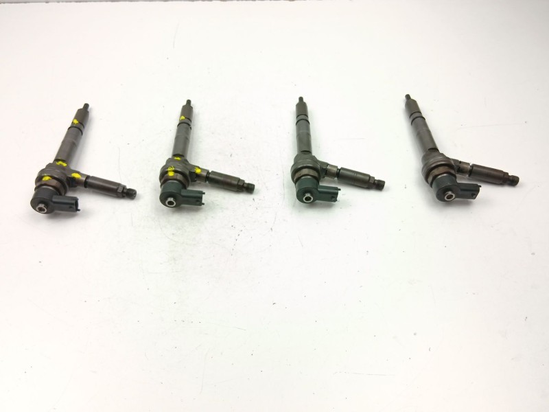 Recambio de inyectores juego para opel astra h (a04) 1.7 cdti (l48) referencia OEM IAM 97363812 0445110175 
