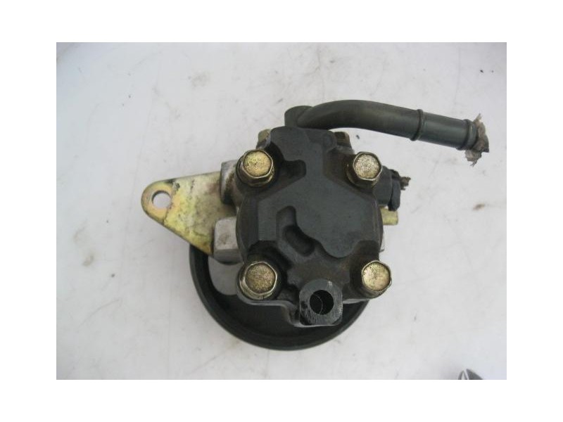 Recambio de bomba dirección : kia sephia : 1.5 g-bfd (88cv) sephia ii 4p [1998] para kia sephia 1.5 g-bfd sephia ii referencia O