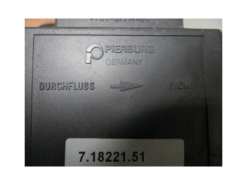 Recambio de caudalimetro : audi a4 : 1.9 tdi- d/1z (89,76cv) 4p [1995] para audi a4 1.9 tdi- d/1z referencia OEM IAM PIERBUG7.18