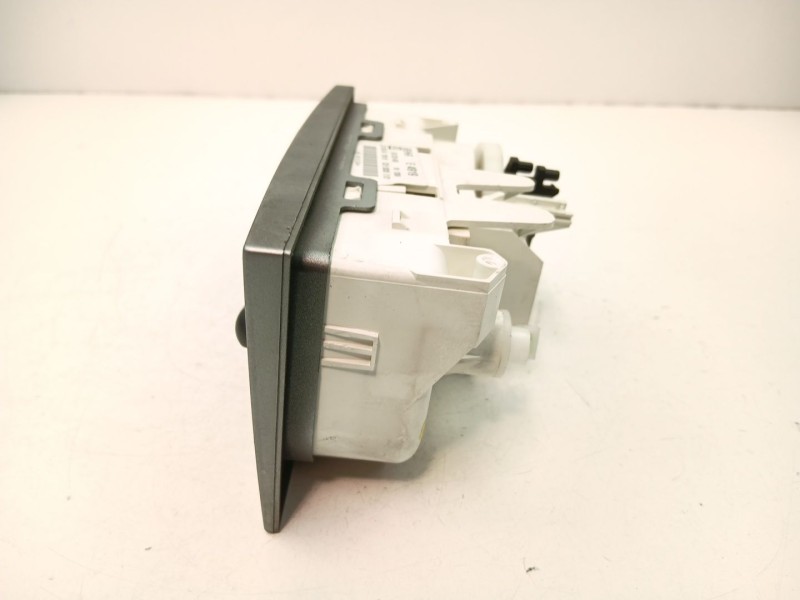 Recambio de mandos calefaccion aire para opel meriva a monospace (x03) 1.7 dti (e75) referencia OEM IAM 93329465  