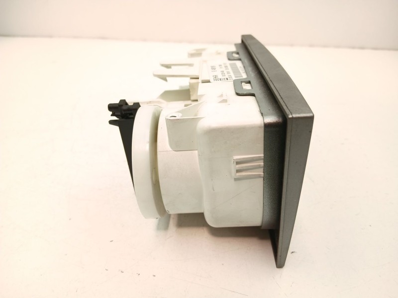 Recambio de mandos calefaccion aire para opel meriva a monospace (x03) 1.7 dti (e75) referencia OEM IAM 93329465  
