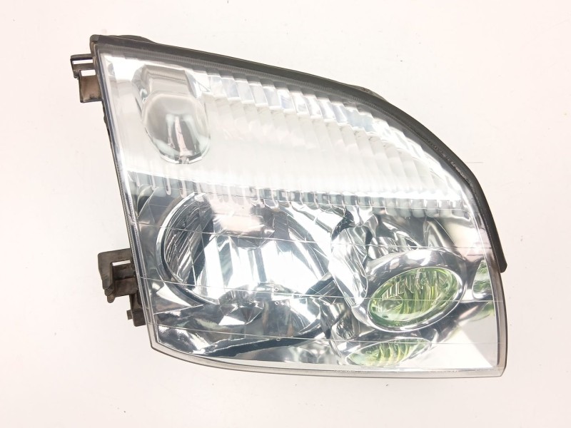 Recambio de faro derecho para nissan x-trail i (t30) 2.2 di 4x4 referencia OEM IAM 260108H925  
